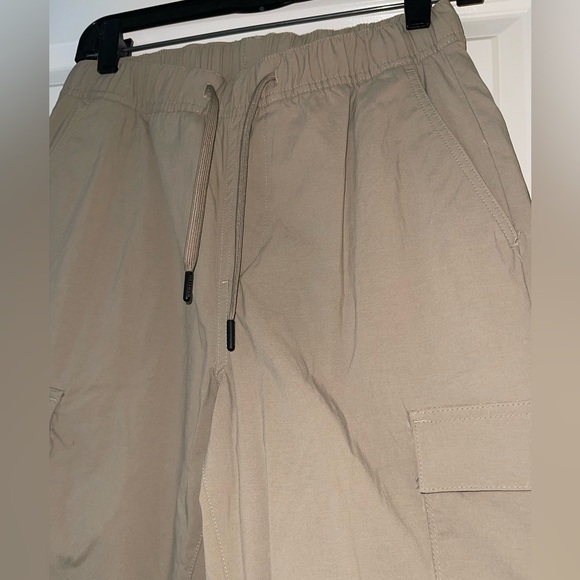 H&M khaki cargo slim joggers - Picture 5 of 6